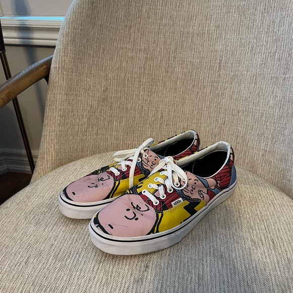 Vans Old School Peanuts Charlie Brown Sneaker - Picture 2 of 6
